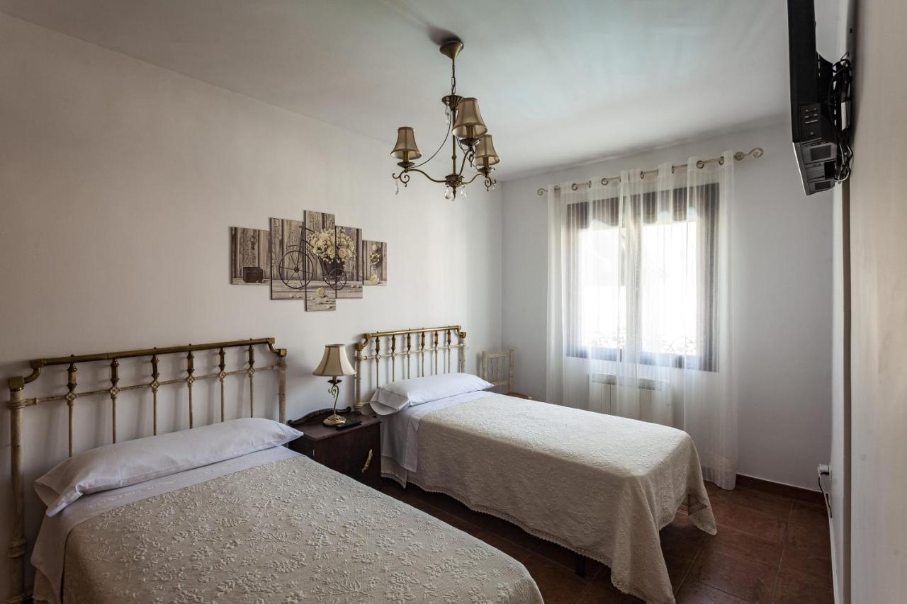 Casa Rural La Fontanita Эль-Реаль-де-Сан-Висенте Экстерьер фото